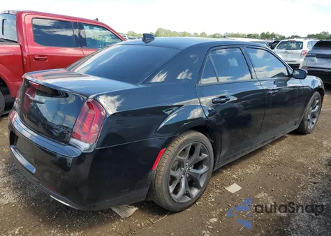 2023 Chrysler 300 S из США, поврежденный, VIN 2C3CCABG0PH577366